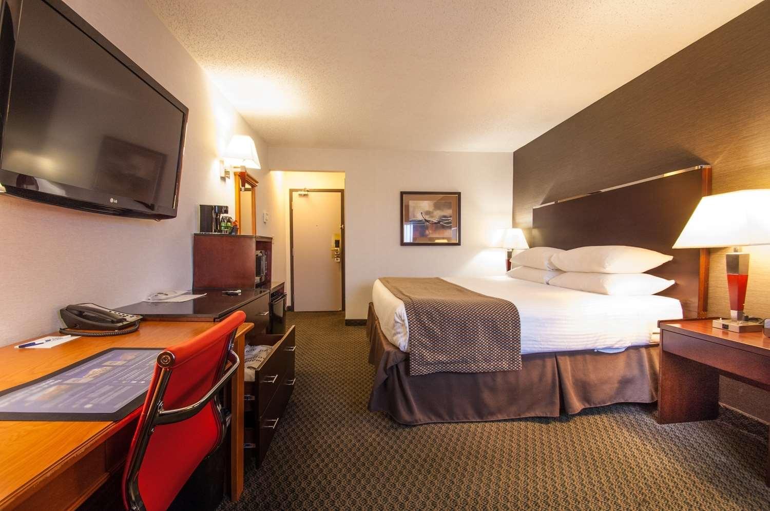 Best Western Airport Inn Calgary Exterior photo